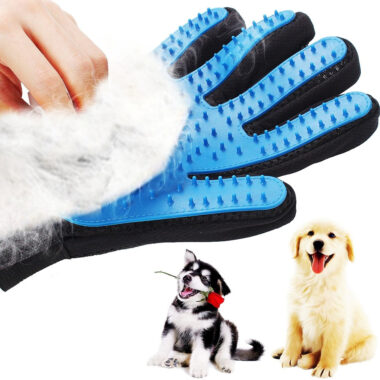 Перчатка для вычесывания шерсти для кошек и собак True Touch Черно-синяя на правую руку. Инструменты для груминга - Новинка
